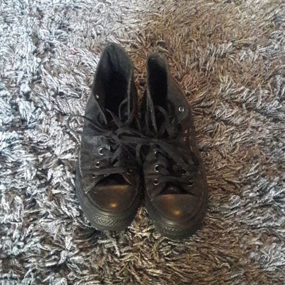 Black Converse with gold zippers Chucks - Picture 4 of 13